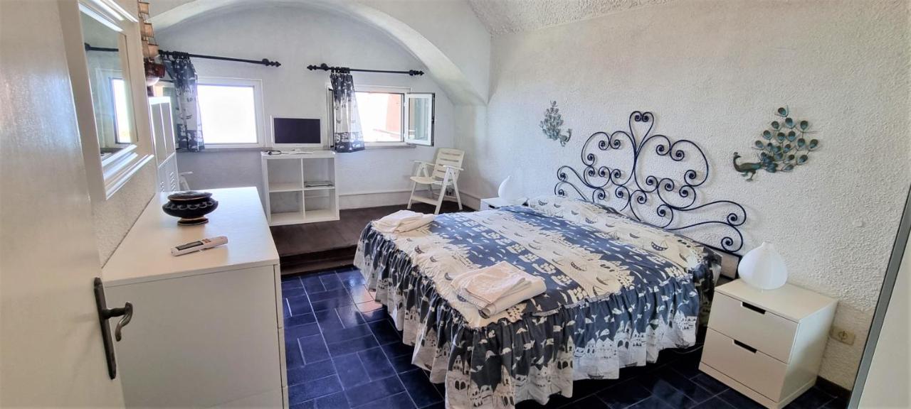 ספרלונגה La Villa Fronte Spiaggia Bandiera Blu מראה חיצוני תמונה