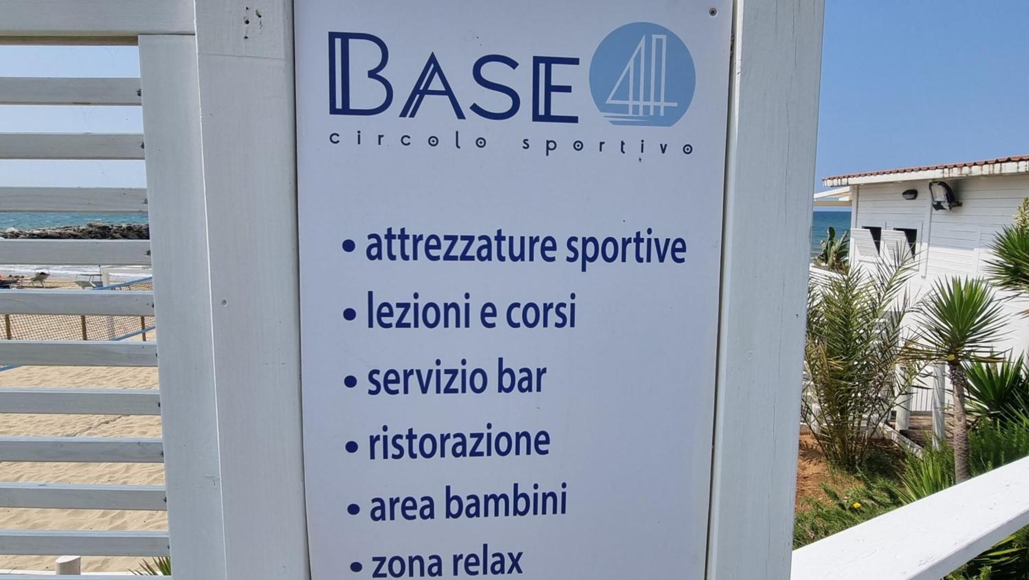 ספרלונגה La Villa Fronte Spiaggia Bandiera Blu מראה חיצוני תמונה